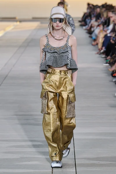Look 46